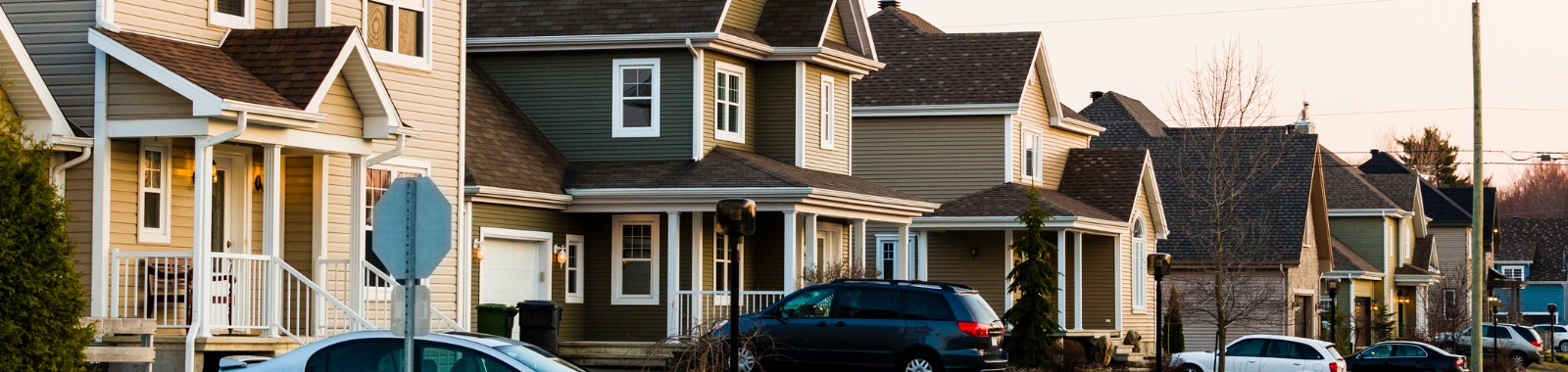 Outside image of suburb homes next to each other